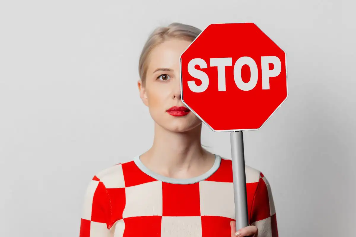 De-Escalation Tactics That Can Save Lives